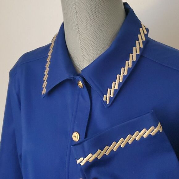 St. John Sport | Light Zip-up Jacket - Picture 6 of 9